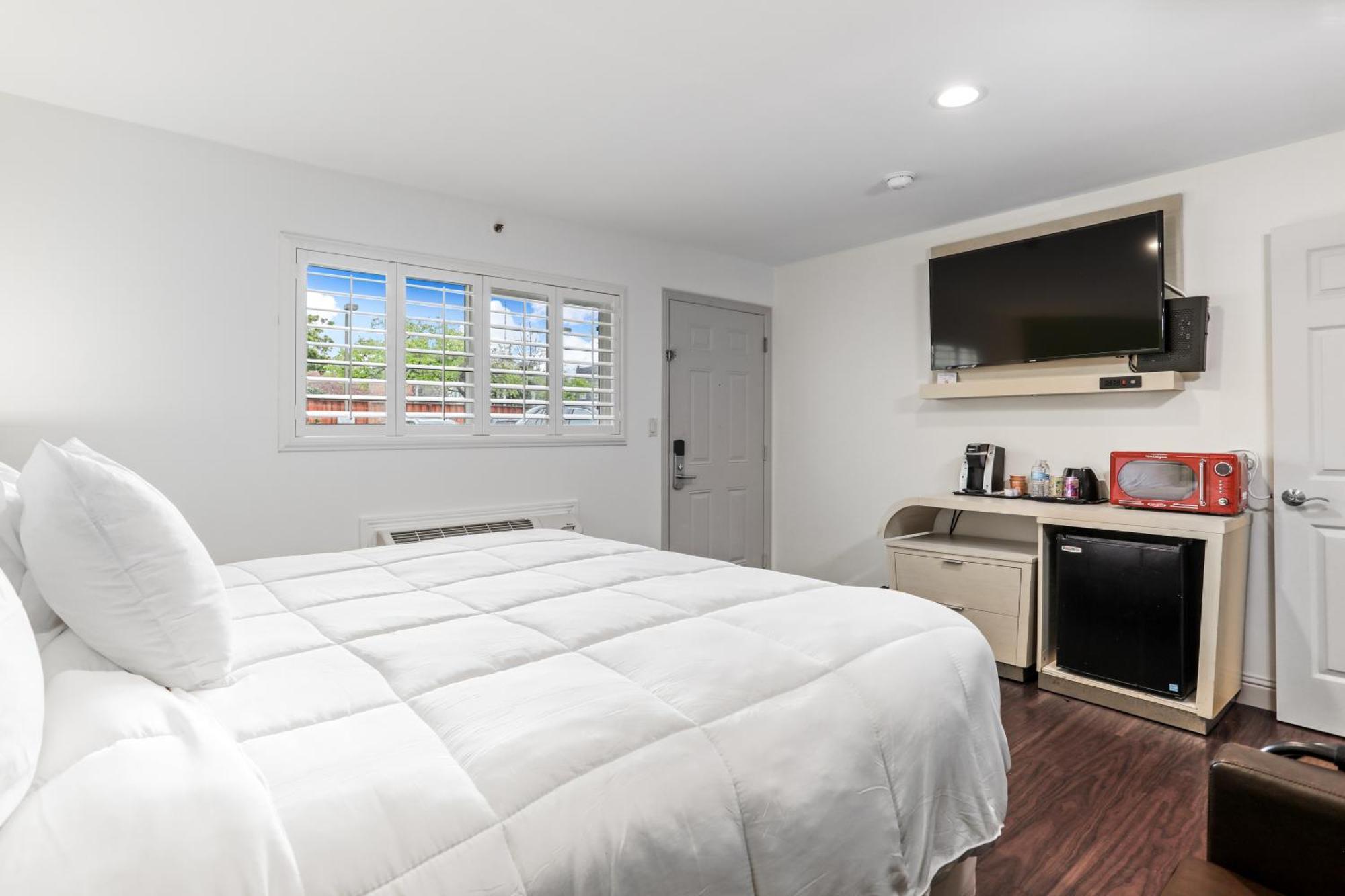 Signature Inn Berkeley Exteriér fotografie