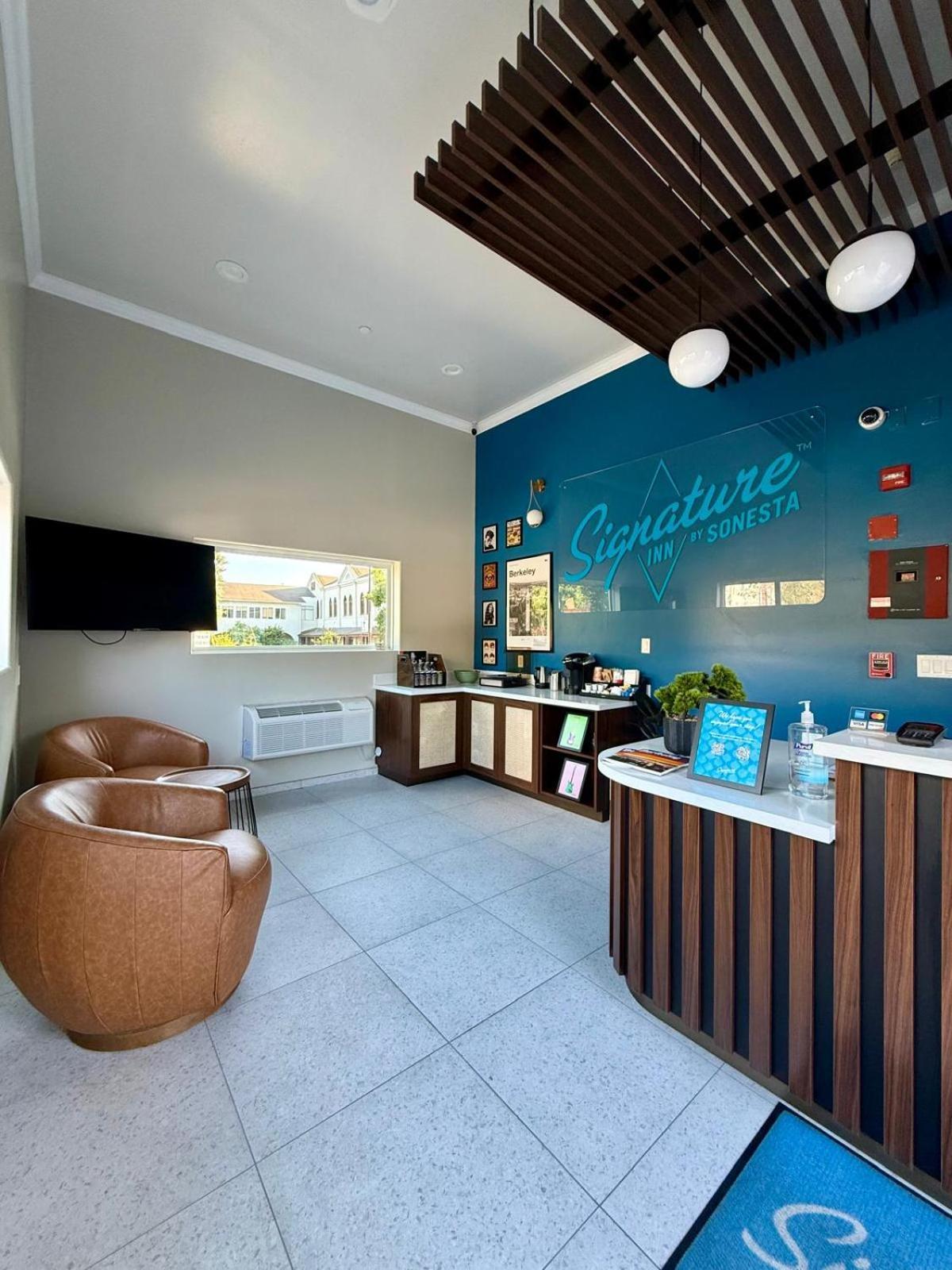 Signature Inn Berkeley Exteriér fotografie